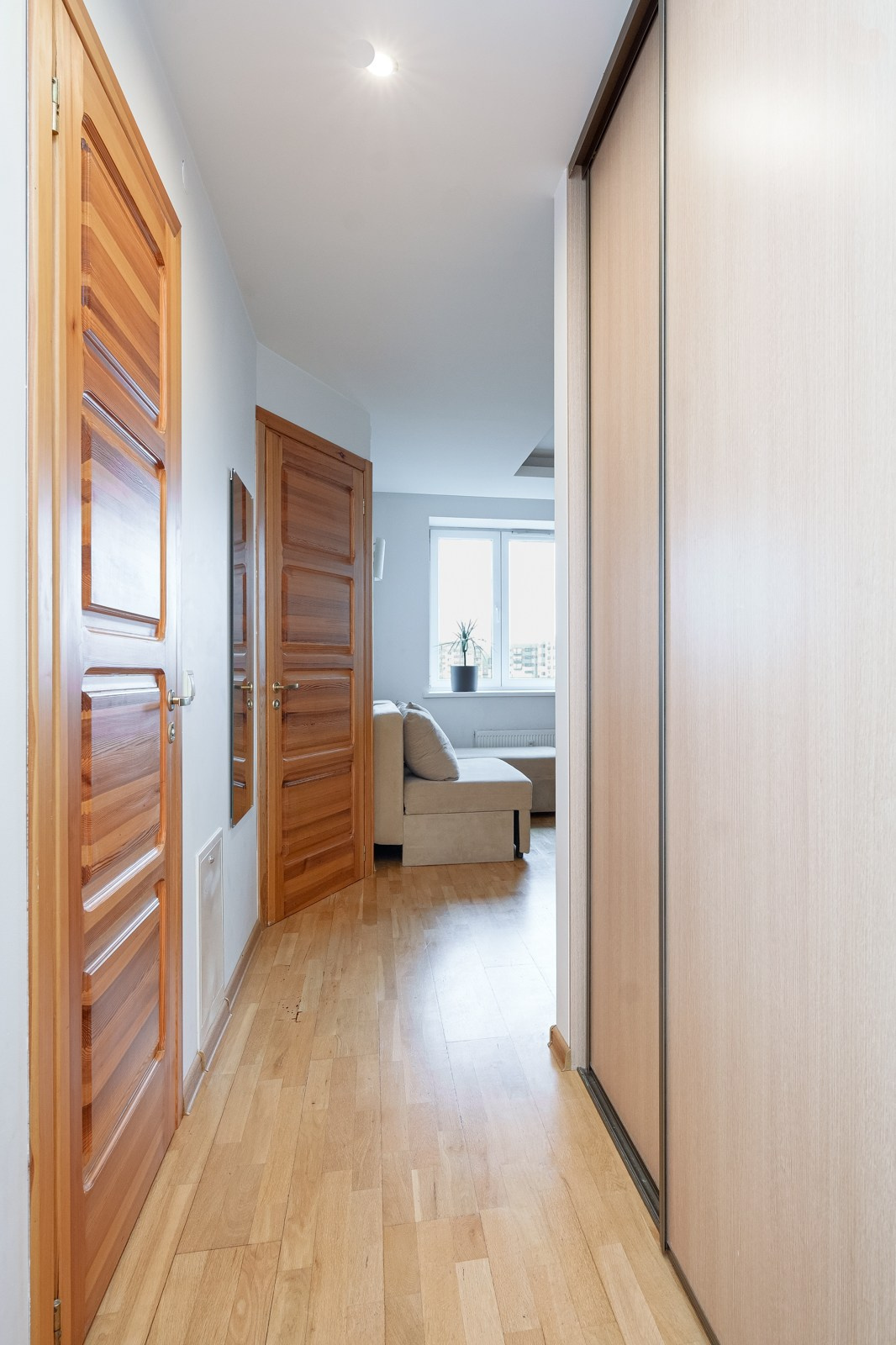 Kubiliaus g. 4b. Elina Sapiega fotografė Vilniuje