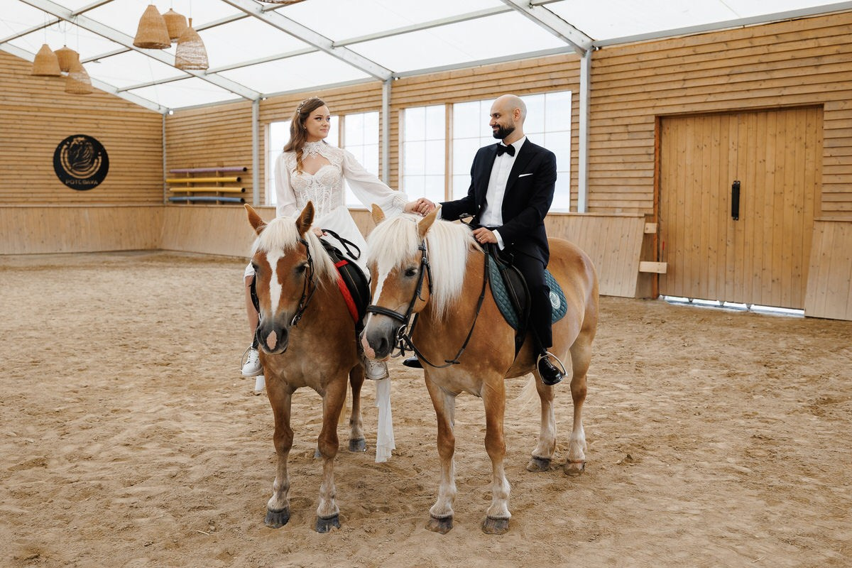 Paula + Robert. Wedding Photographer in Bucharest — Manu Ivanciu