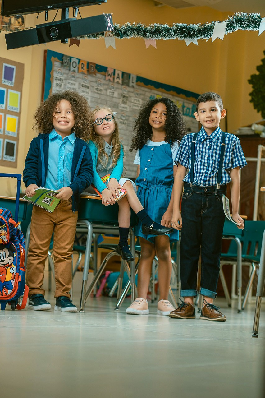 Back to School Tiendas Carrion. Daniel Brand | Fotografía de Bodas y Comercial en Honduras