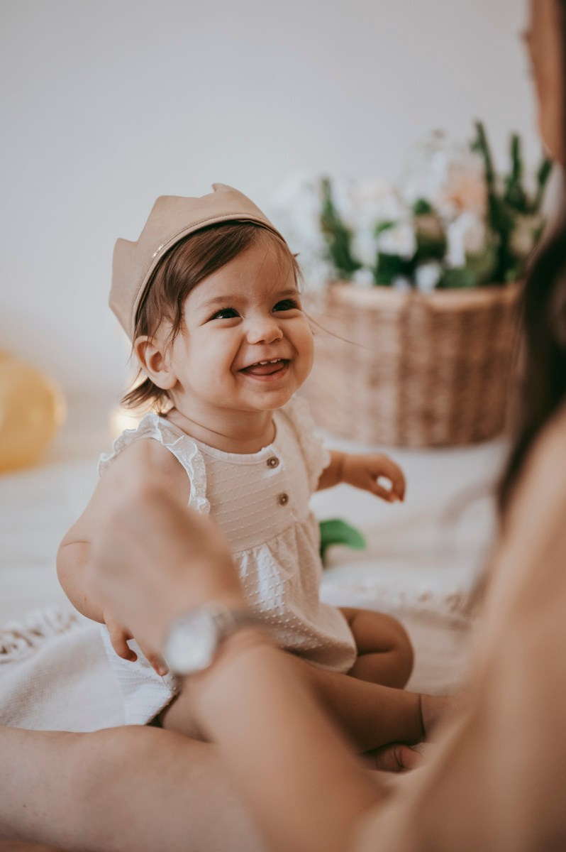 Srnin prvi rodjendan. Deciji i porodicni fotograf u Beogradu Oksana Skendzic