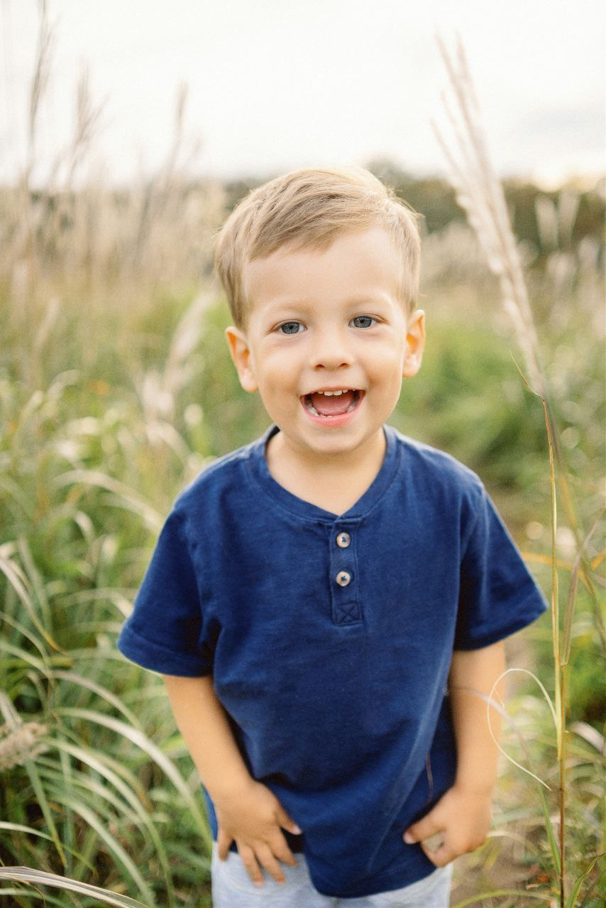 SUNSET FAMILY SESSION. Wedding Photography & Videography Team in California, Los Angeles, San Francisco, San Diego and Travel