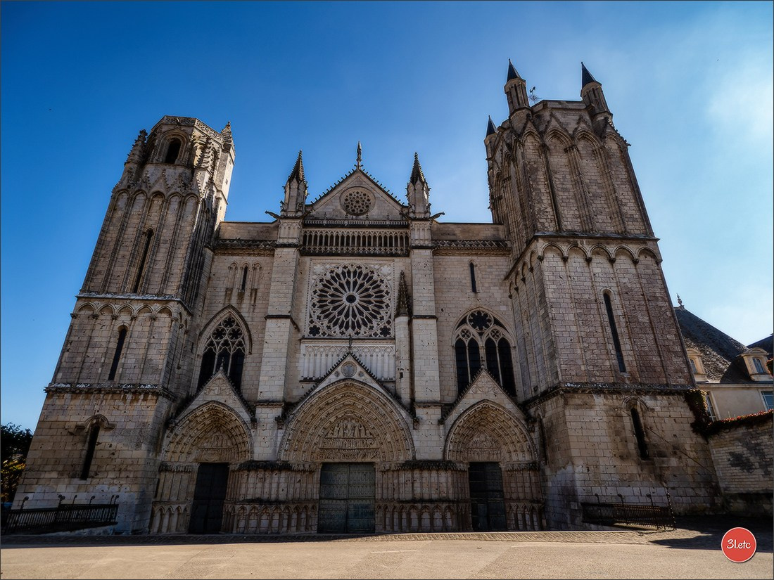 Poitiers 🇫🇷. Photographe à Strasbourg | Portraits, Studio, Enfants, Événements