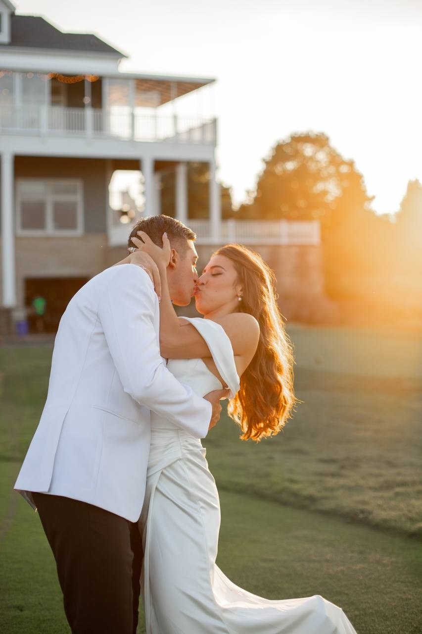 Viktoria & John. Wedding Photographer & Videographer