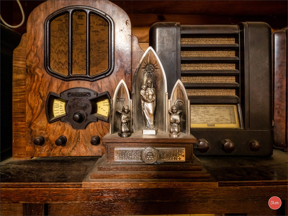 Удивительное место - частный музей старинного хлама - Fahrzeugmuseum. Photographe à Strasbourg | Portraits, Studio, Enfants, Événements