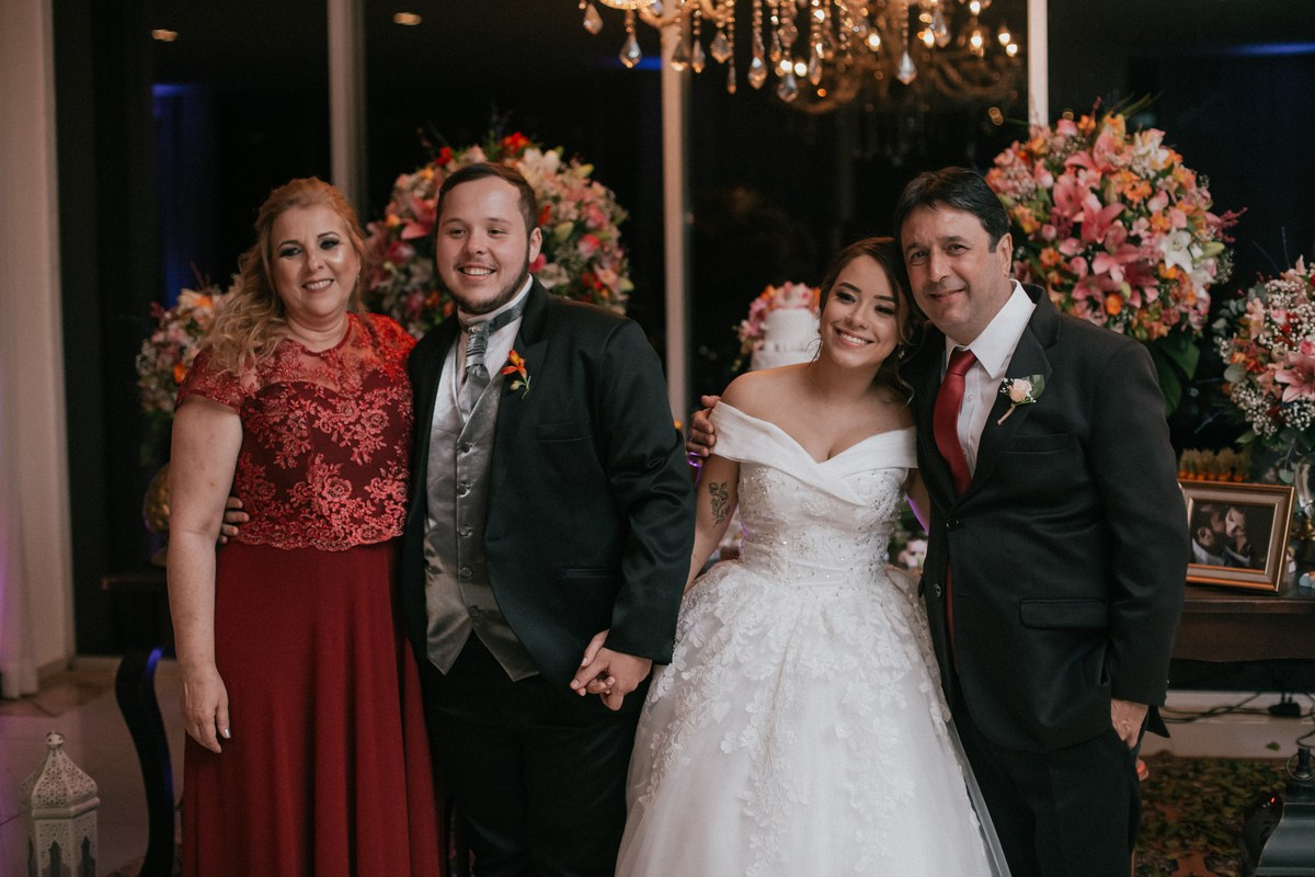 Felipe e Letícia. Fotógrafa de Eventos em São Paulo e Sorocaba Kika Damasceno