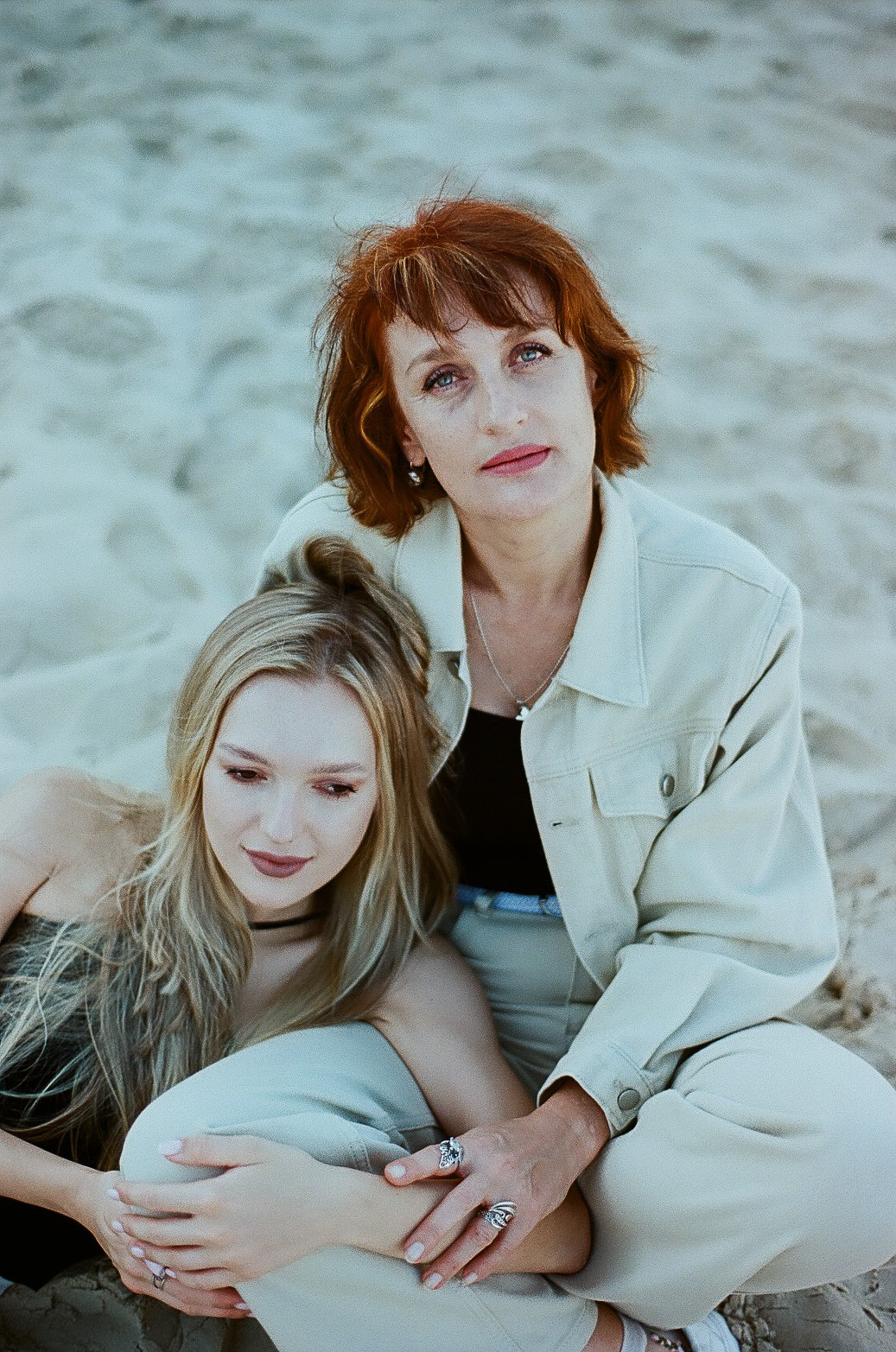 Marina and Mother. Film photographer