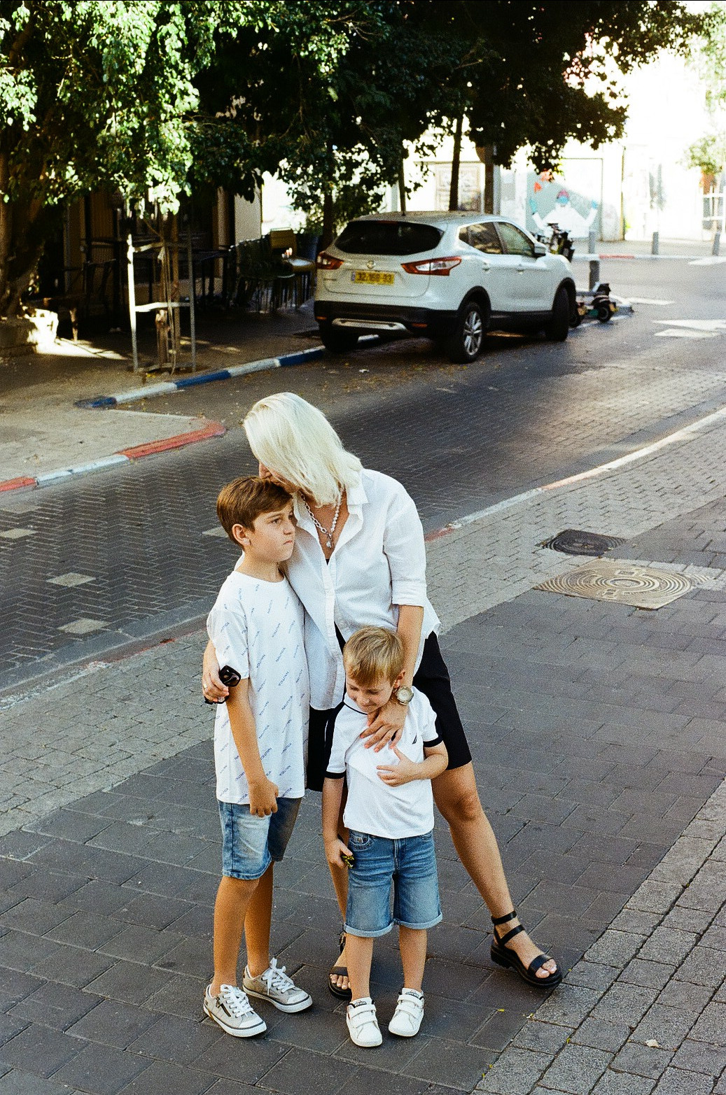 Анна с семьей. Film photographer