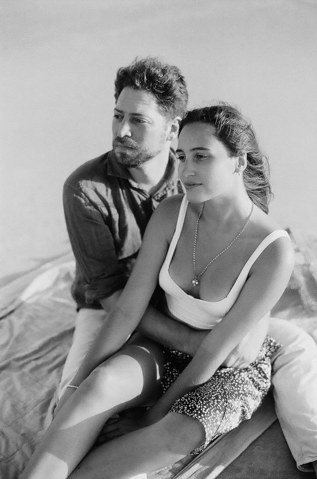 Dasha & Jessie. Film photographer