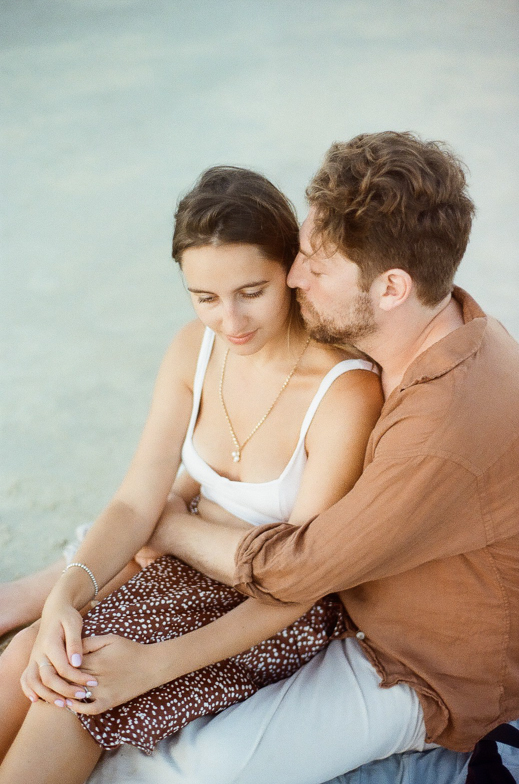 Dasha & Jessie. Film photographer