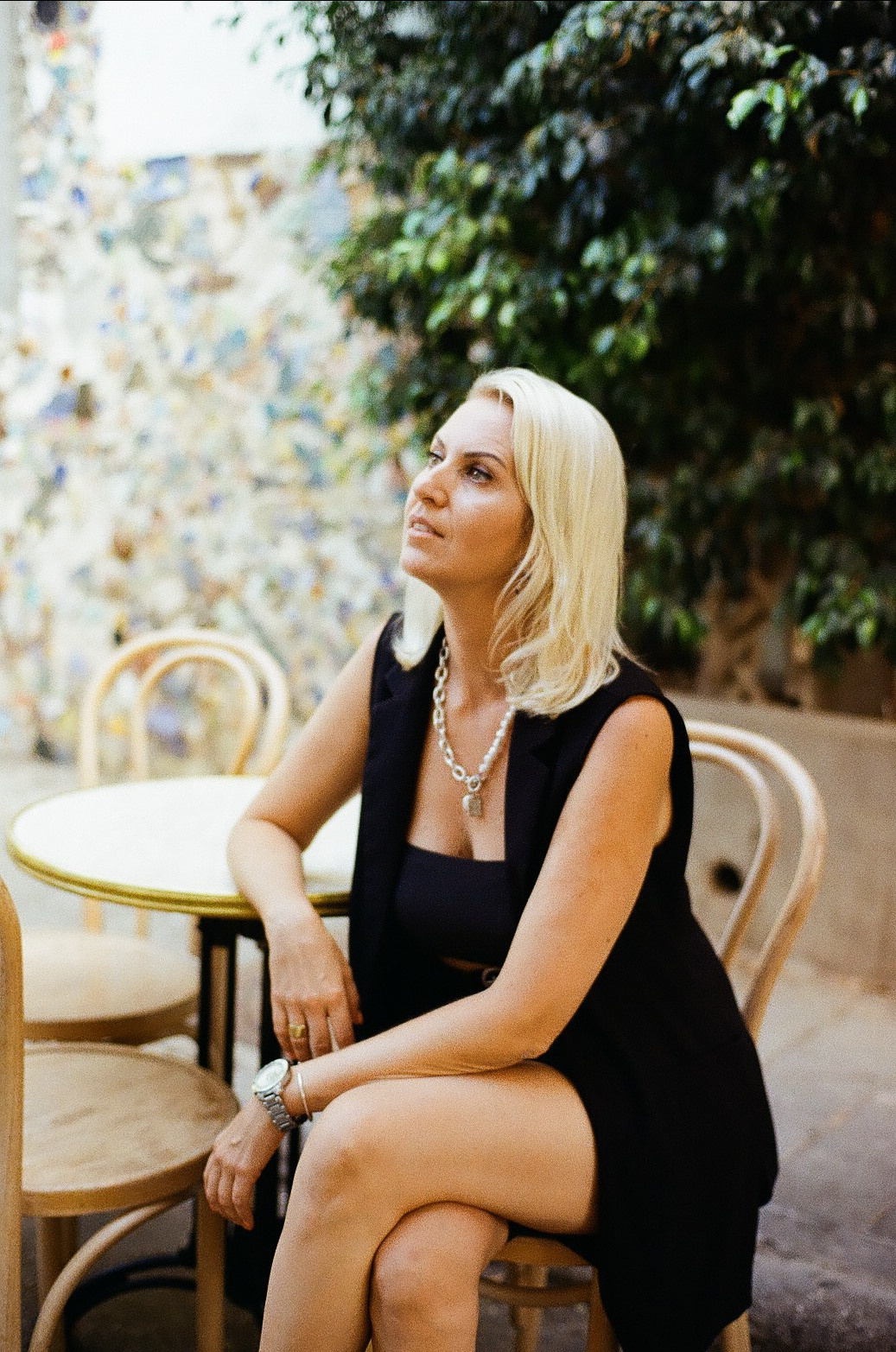 Анна с семьей. Film photographer