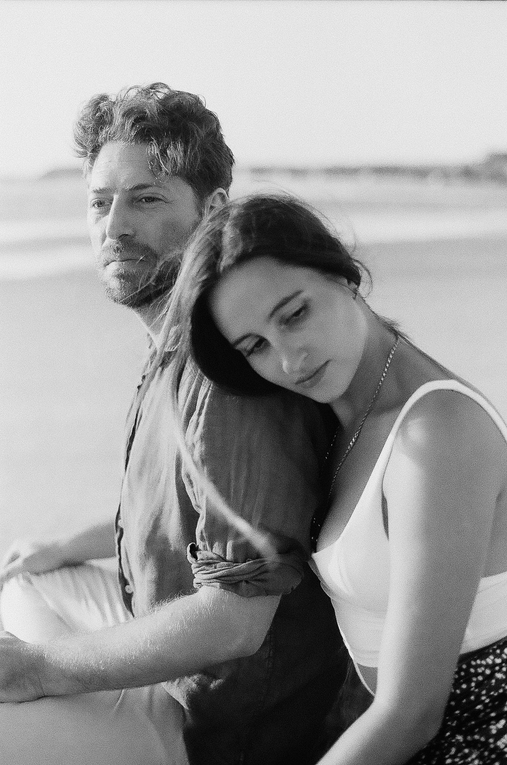 Dasha & Jessie. Film photographer