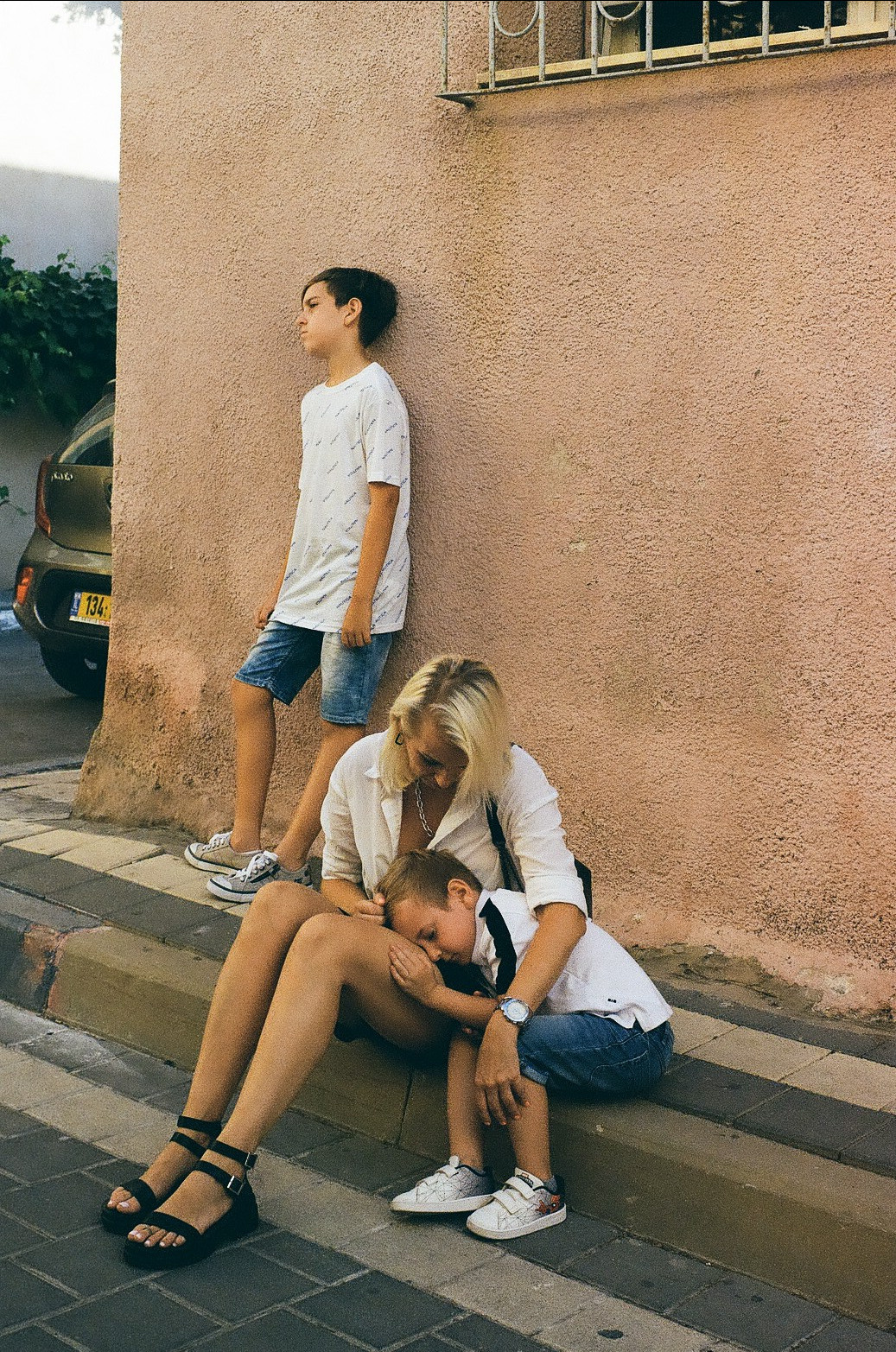 Анна с семьей. Film photographer