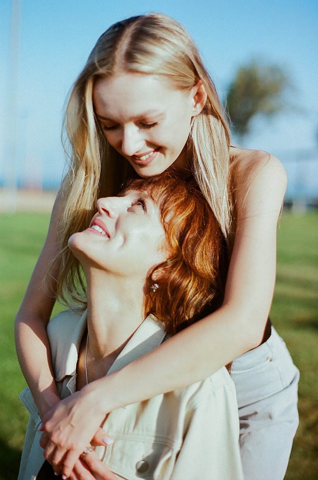 Marina and Mother. Film photographer