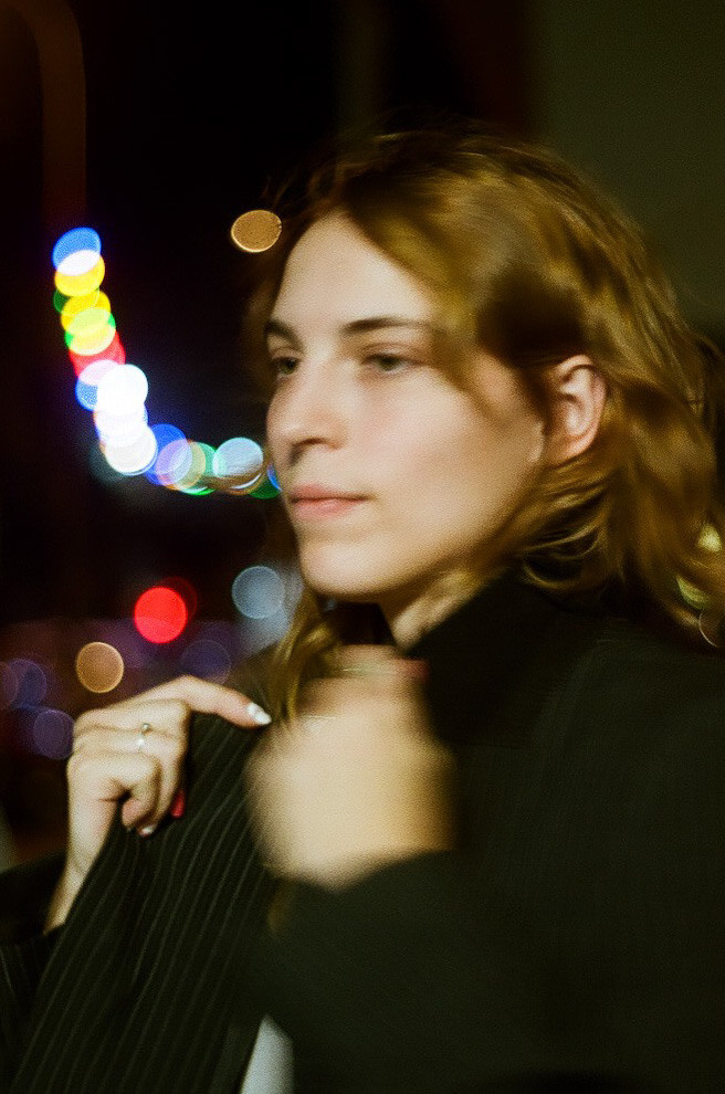 Соня. Film photographer