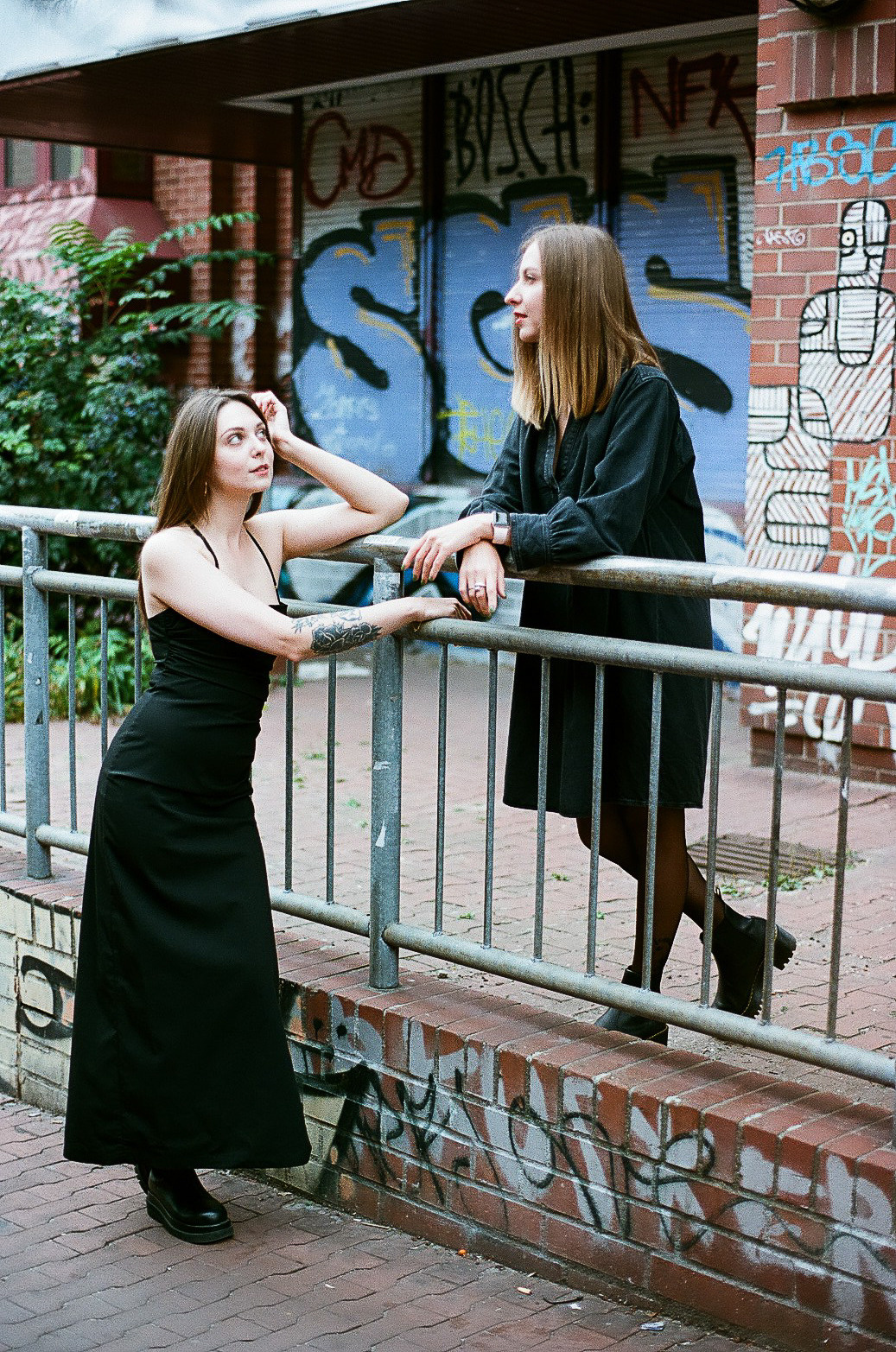 Катя и Лера. Film portrait photographer