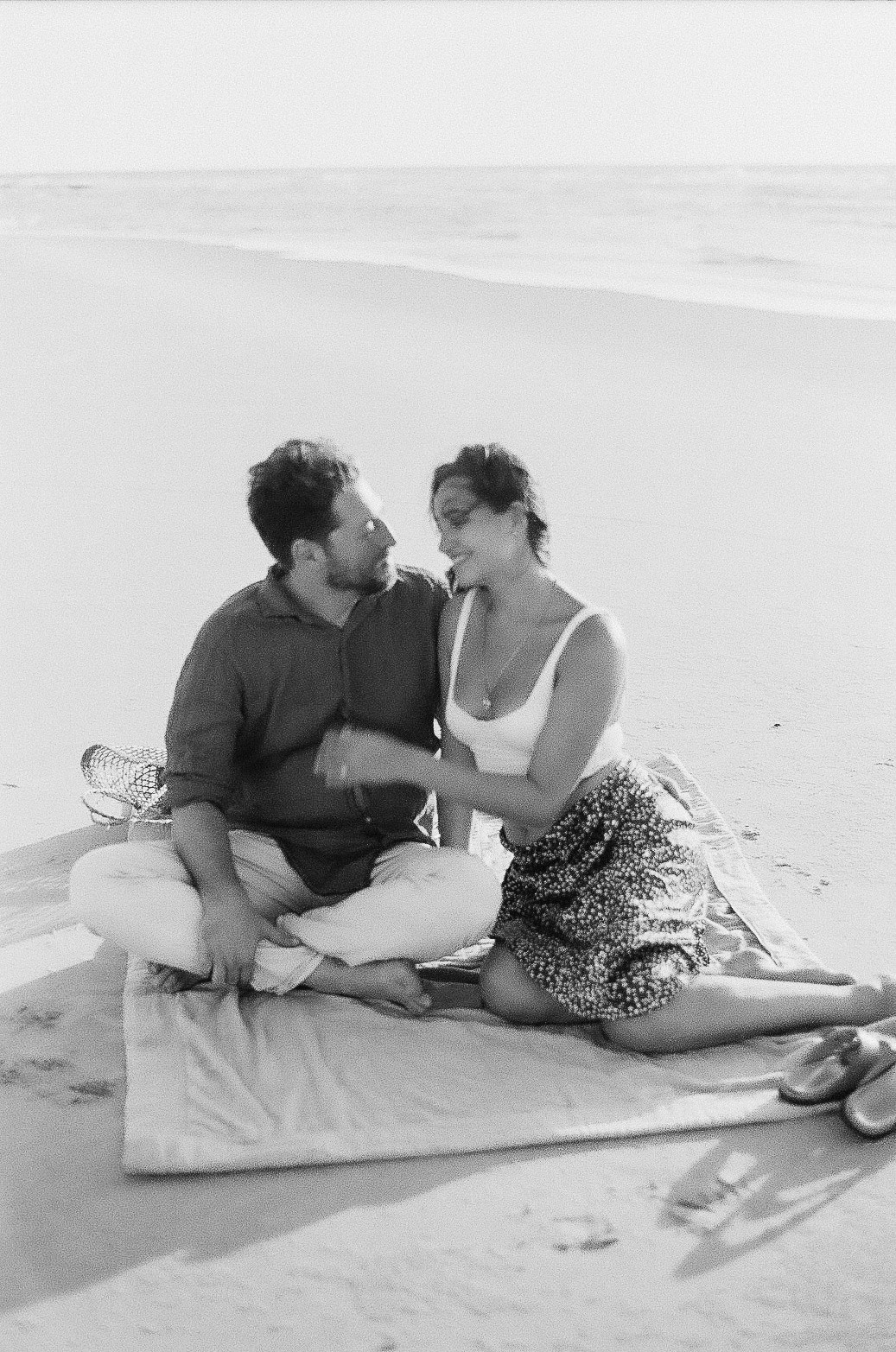 Dasha & Jessie. Film photographer