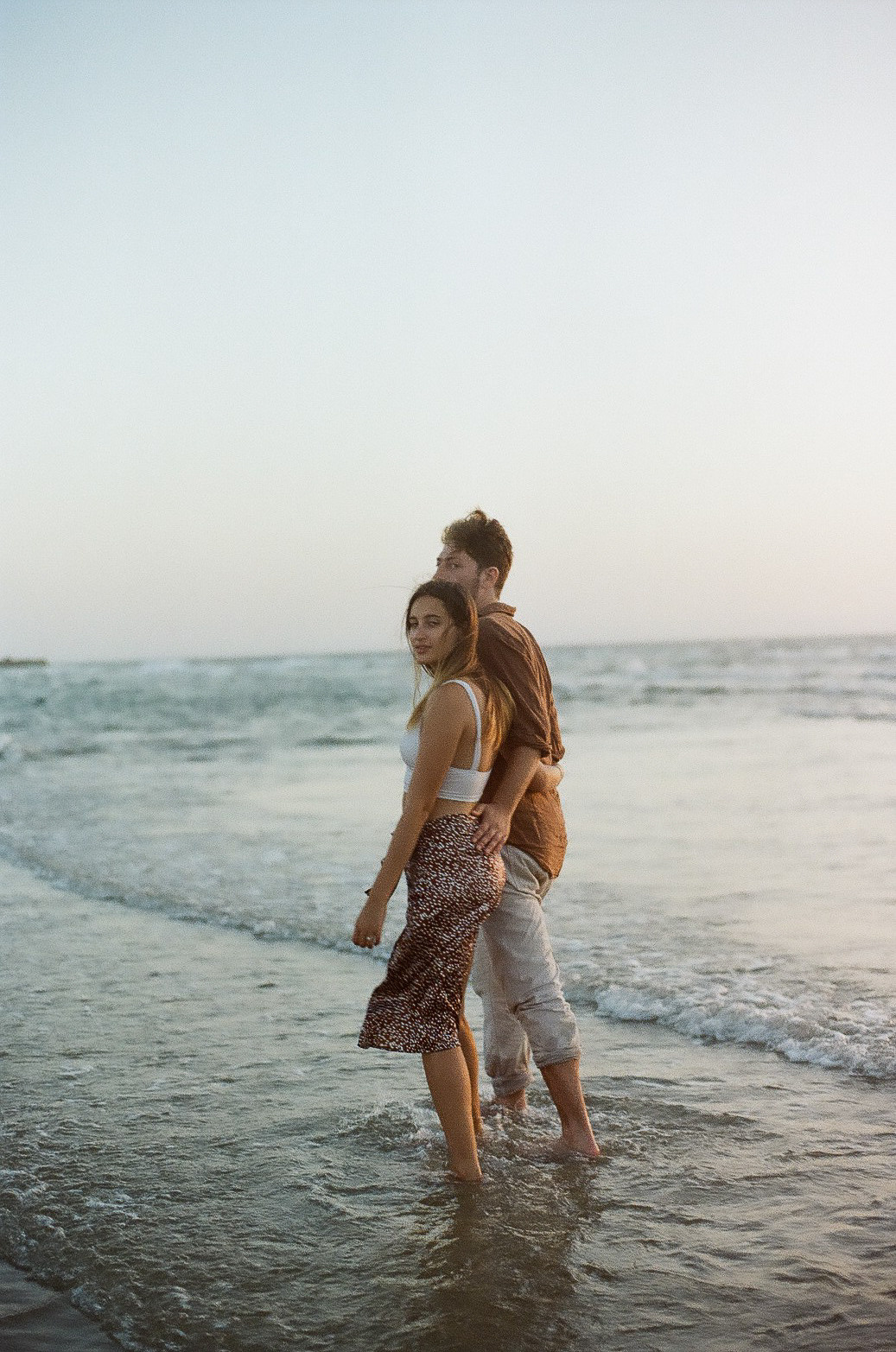 Dasha & Jessie. Film photographer