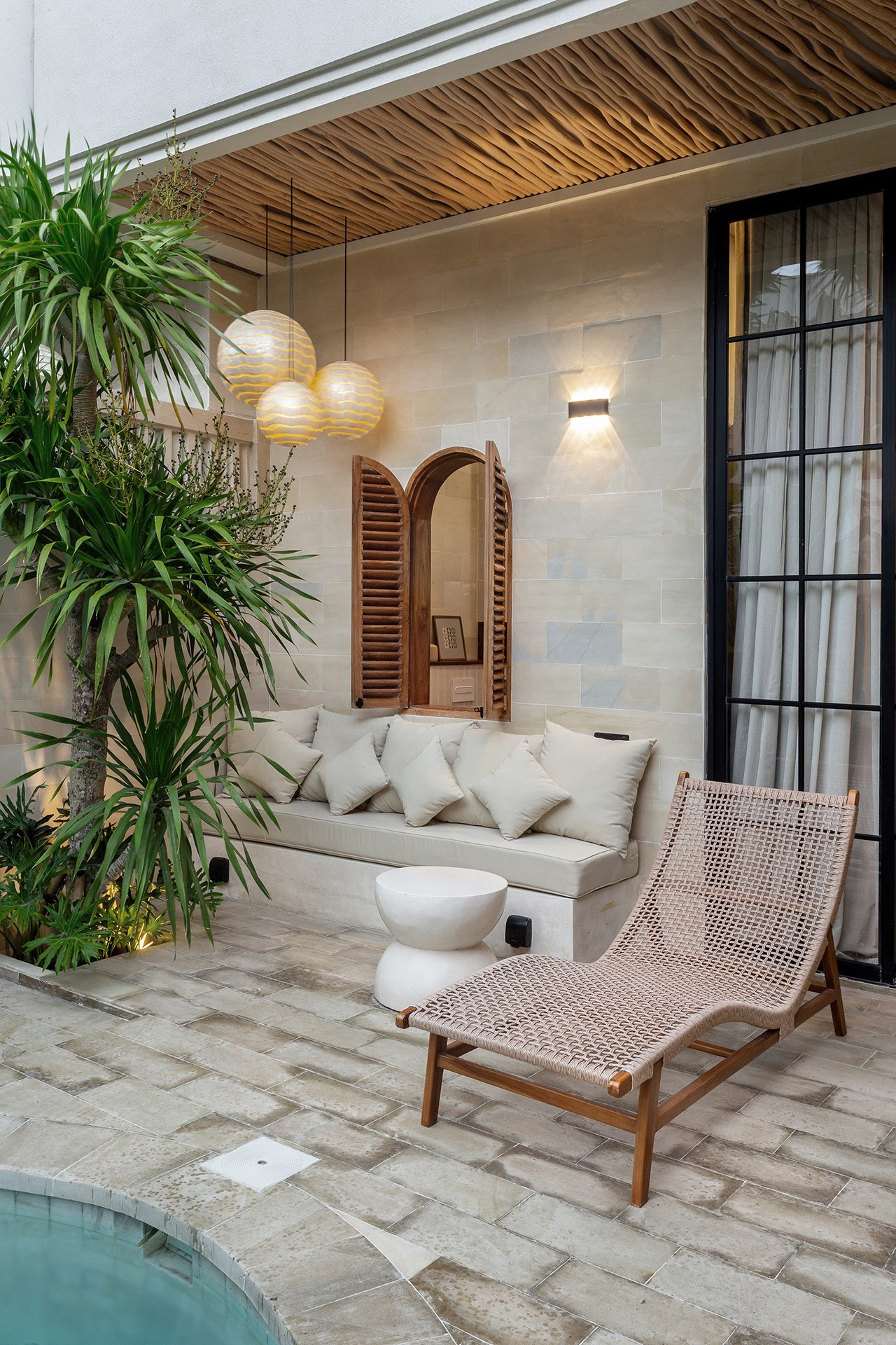 Интерьерная съёмка для отелей и ресторанов. Индивидуальный и парный фотограф на Бали — Bali Dream Photo