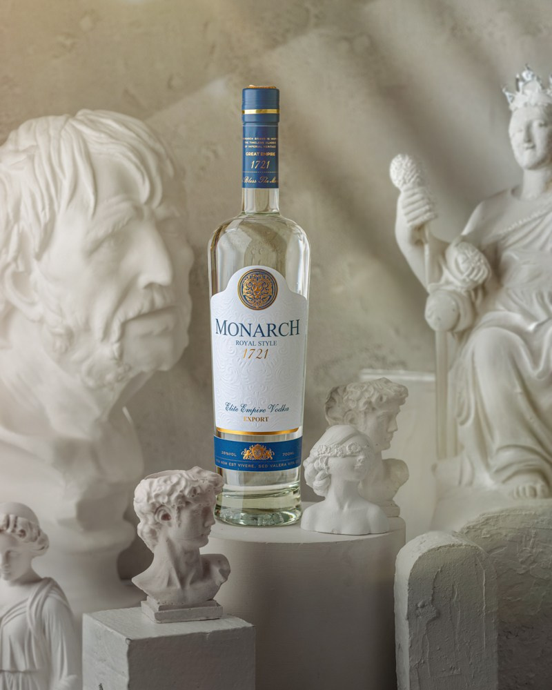 Reklam üçün food fotoqrafiya – estetik təqdim olunmuş əsas yemək