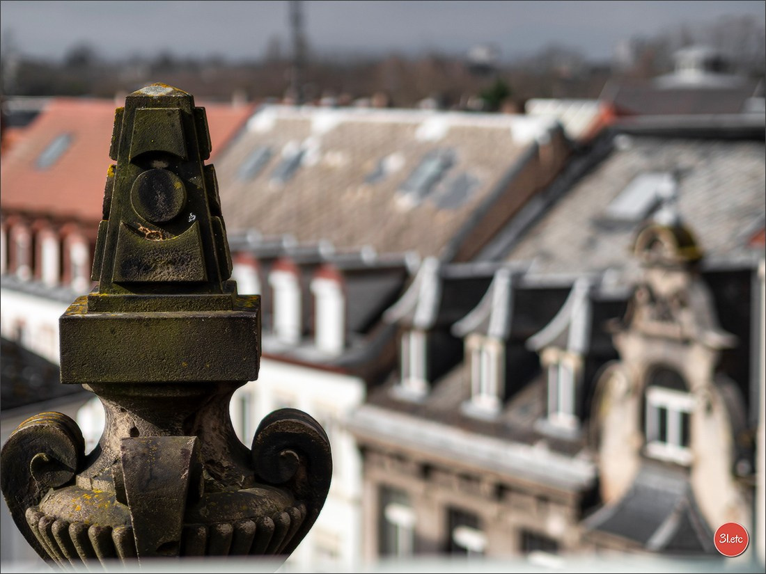 Strasbourg. Urbanisme. Entrelacement de fils, trains, bâtiments, voitu. Photographe à Strasbourg | Portraits, Studio, Enfants, Événements