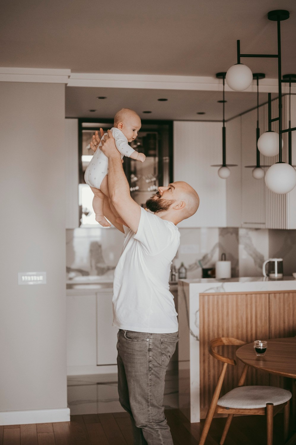 Dusan, Tanja i Luka / porodicno fotografisanje kod kuce. Deciji i porodicni fotograf u Beogradu Oksana Skendzic