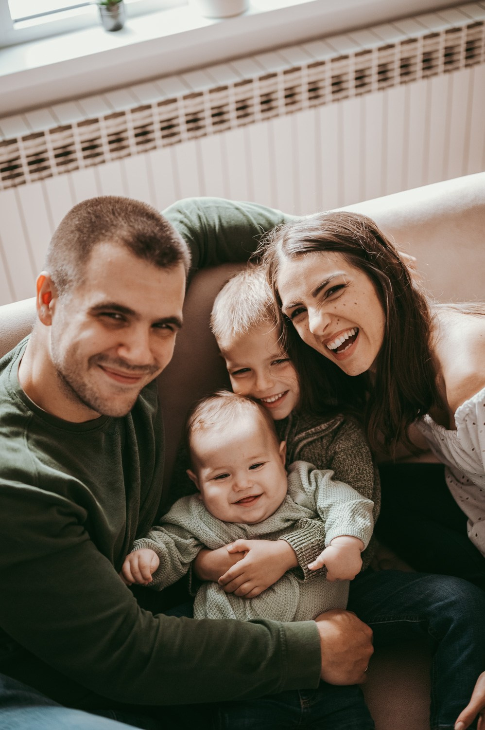 Paunovici / porodicno fotografisanje. Deciji i porodicni fotograf u Beogradu Oksana Skendzic