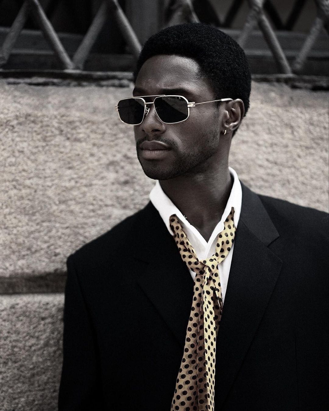 Sadiqdesh. Julia Di |Fashion streetstyle photographer|videomaker in Milan & Paris