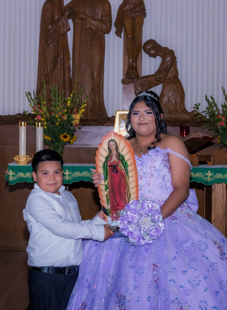 Monsely Bueno. Moriah Productions