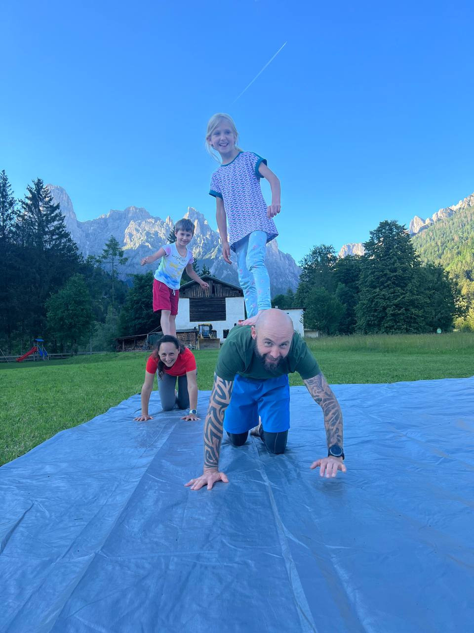 Семейный лагерь «Горные тропы». Семейные лагеря в Европе с Ниной Янечковой и Ириной Зиновьевой