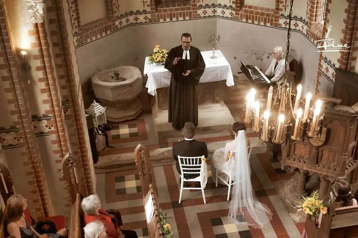 Lisa & Eric. Khanoff Production Studio