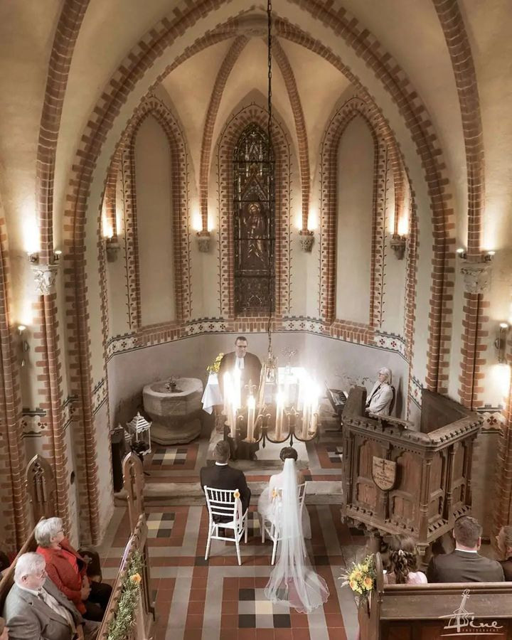 Lisa & Eric. Khanoff Production Studio