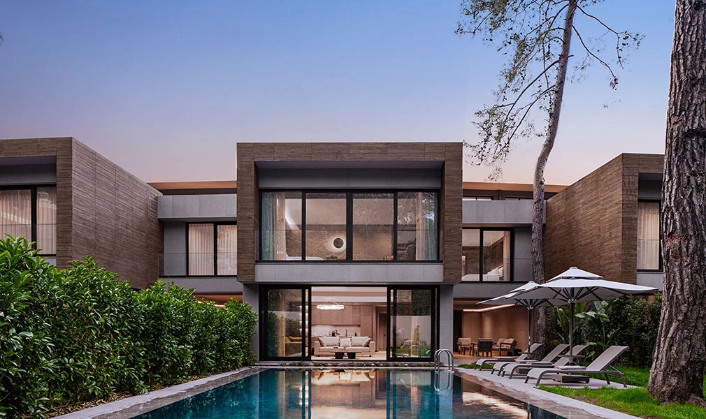 NG PHASELIS BAY. Lero Photographer and a set designer|individual custom portrait and advertising photography in Zutphen