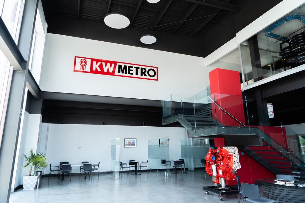 Kenworth Instalaciones. Alex Martínez Fotógrafo | Bodas, retratos y eventos en Tijuana