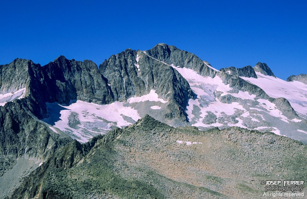 Mounts Maladeta, Pyrenees, Huesca