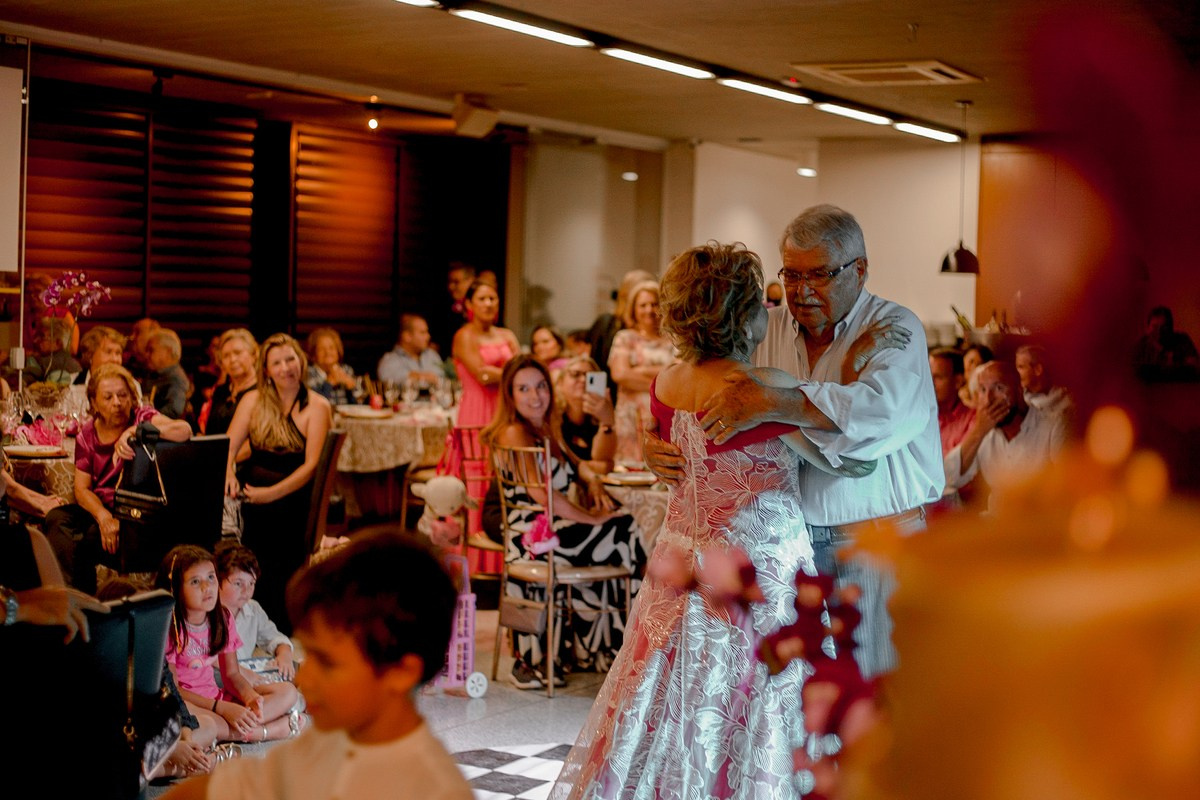 Waldeana - 70 anos. Fotógrafa de Eventos em São Paulo e Sorocaba Kika Damasceno