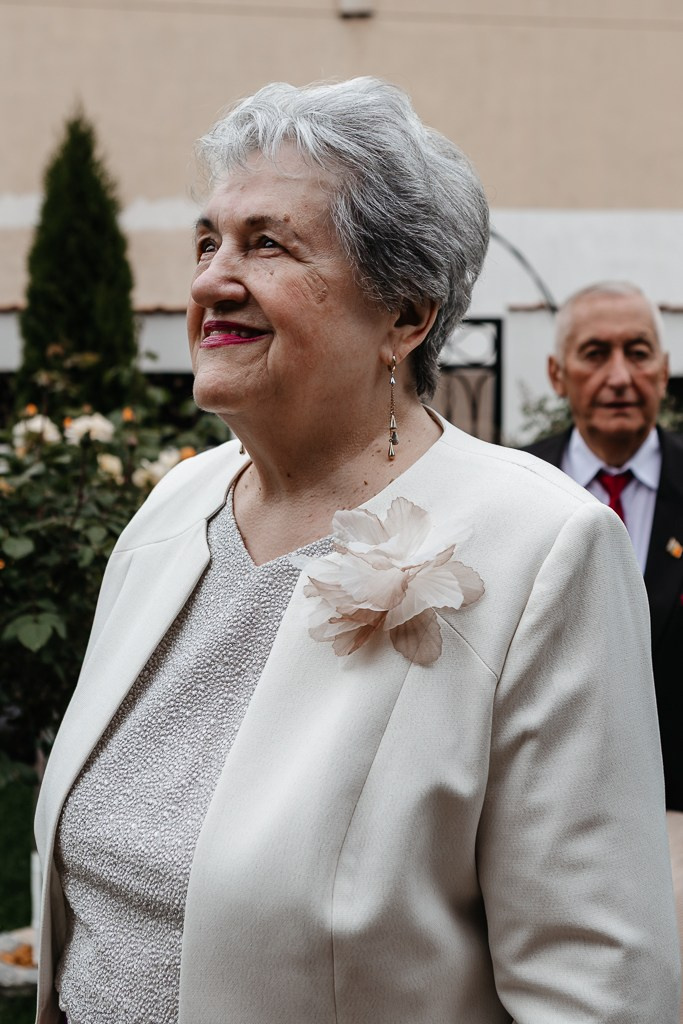 Nuntă de aur. FotoACTIV.ro - Imaginea ta contează