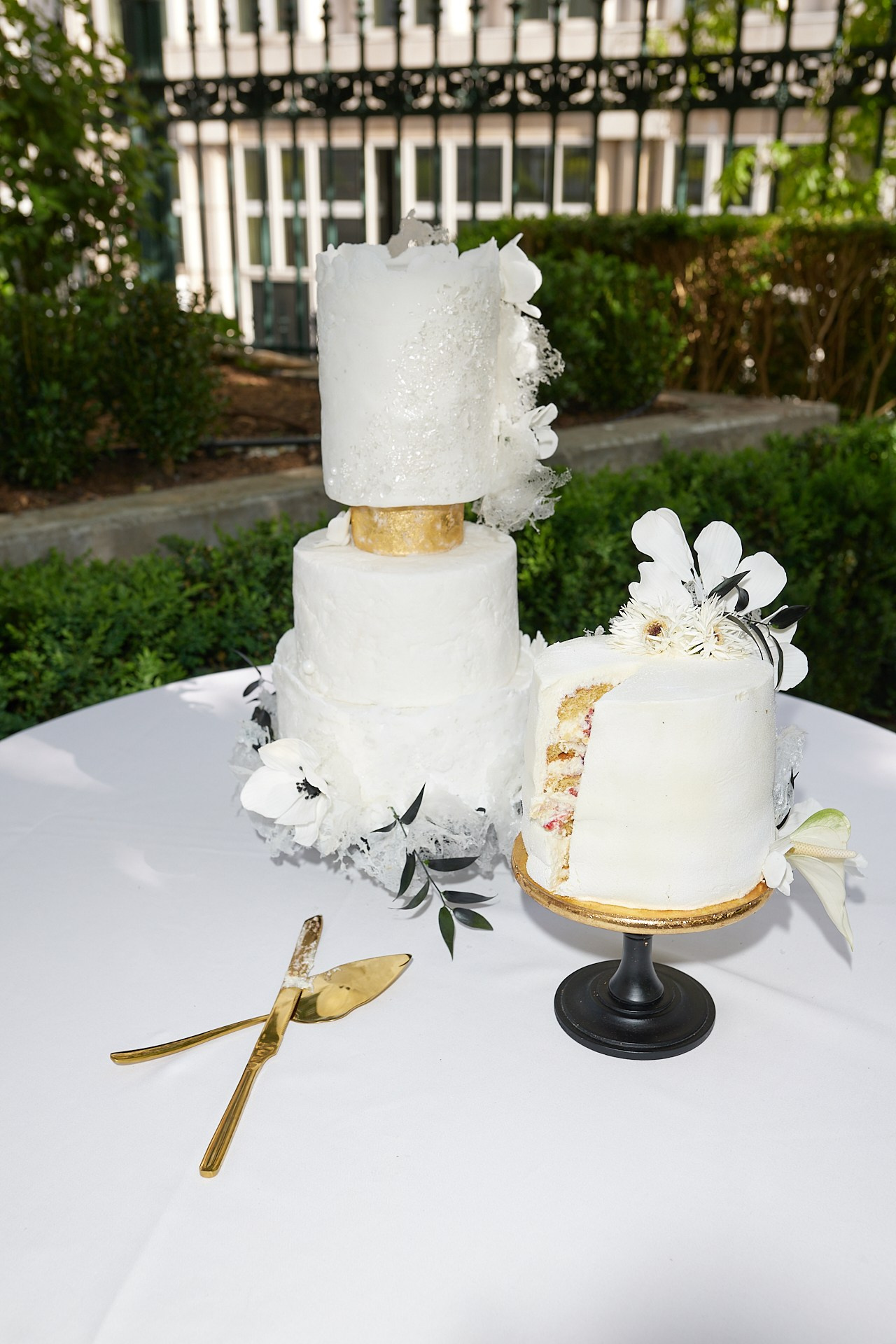 Austria. Switzerland-Austria-Croatia-Montenegro wedding photographer and videographer Yannia weddings