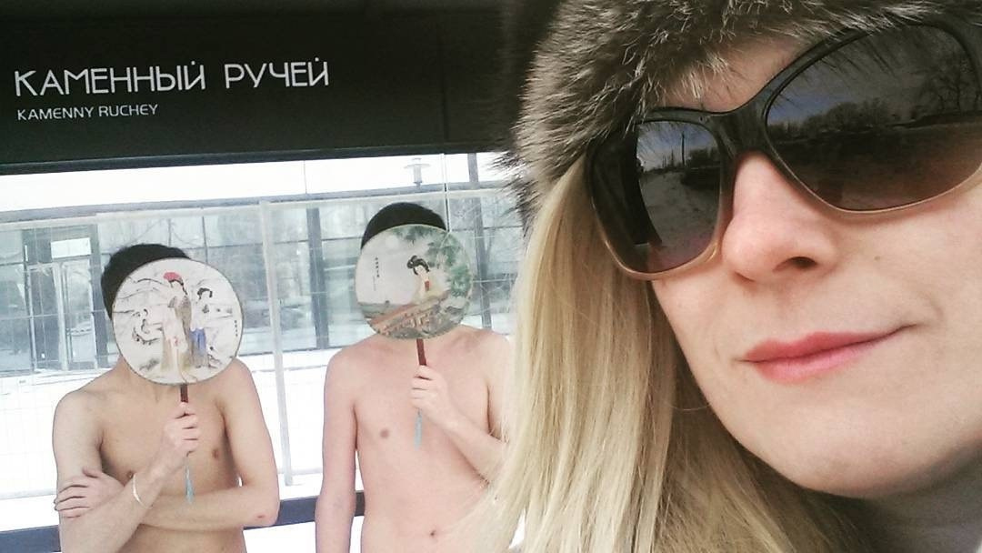 Акционизм города Бесов. Бесславные ублюдки: теплые остановки. Школа современного искусства Лени Сморагдовой