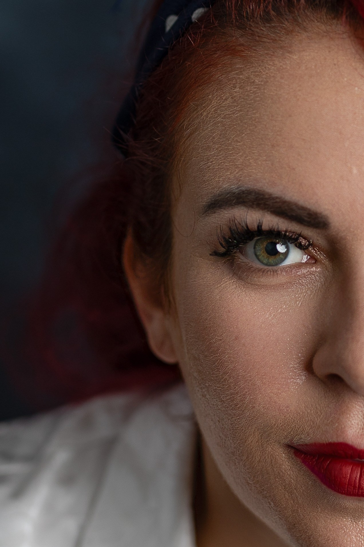 Sessioni fotografiche eleganti foto ritratti Milano. Maria Cristina Casati Fotografa di Ritratto Donna e Maternità a Milano — CityLife