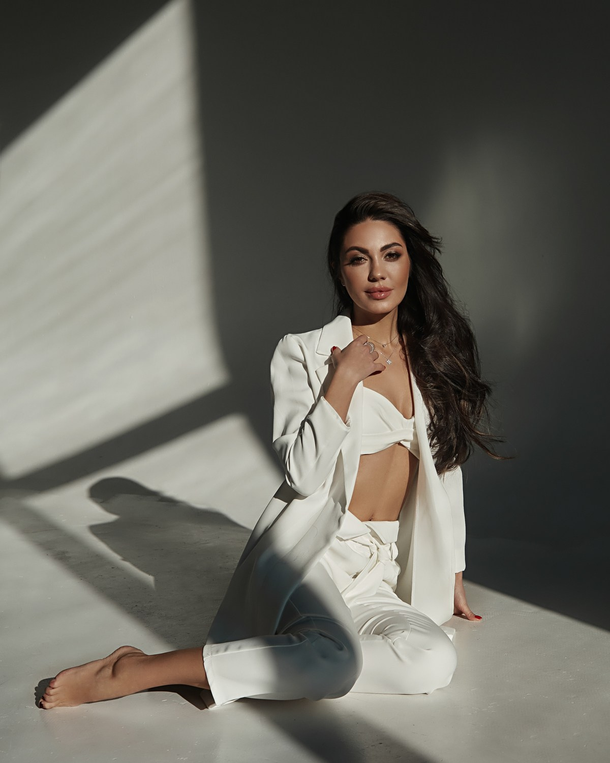 Studio photoshoot for Julia. Amazing photo session at a time convenient for you. Y