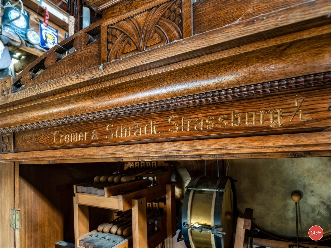 Удивительное место - частный музей старинного хлама - Fahrzeugmuseum. Photographe à Strasbourg | Portraits, Studio, Enfants, Événements