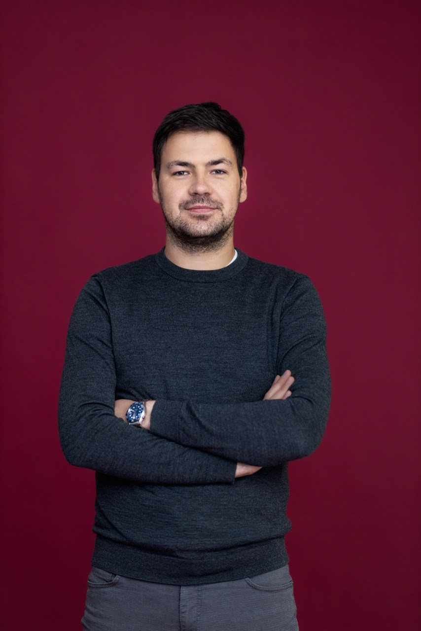 Mens portrait photography. Dana Lišková — Empatická fotografka | Introspektivní umělkyně | Neurodivergentní koučka| Zakladatelka Artepy.cz