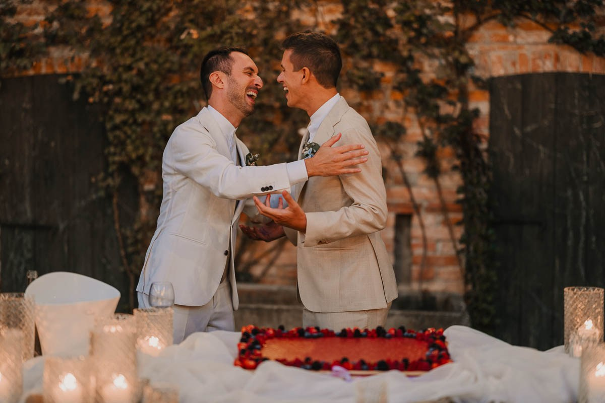 Francesco e Leonardo matrimonio presso la tenuta Le Risare Italia. Lorenzo Mazzega Wedding | Fotografo Matrimonio Milano | Reportage