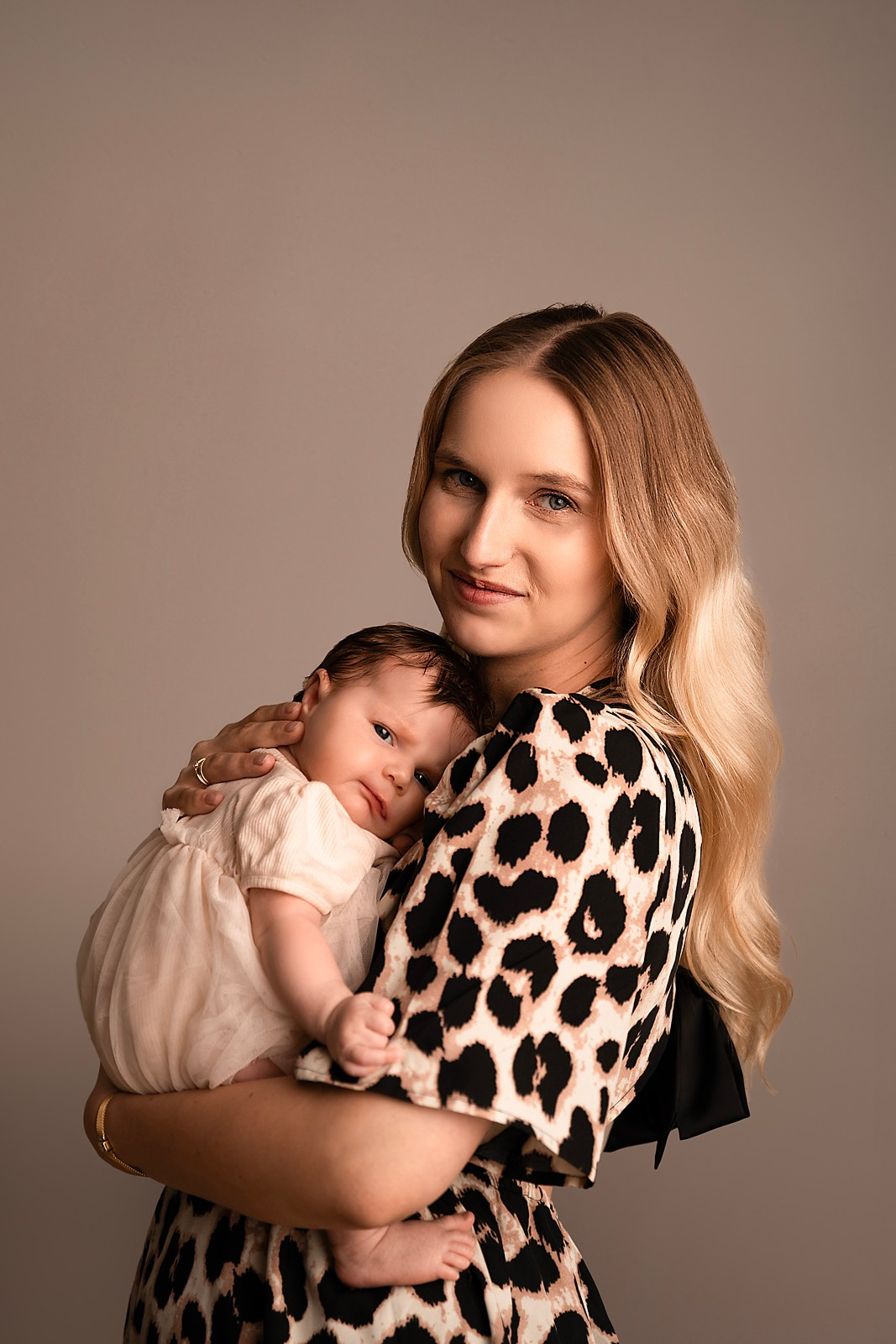 Sesja newborn. VideofotKA.pl