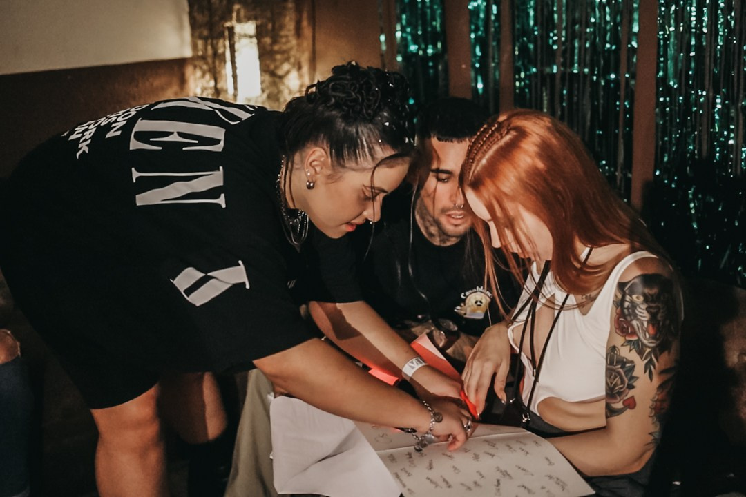 Eventos Galicia, A Coruña. RabelByCris Fotógrafa en Coruña de Eventos, sesiones, mascotas