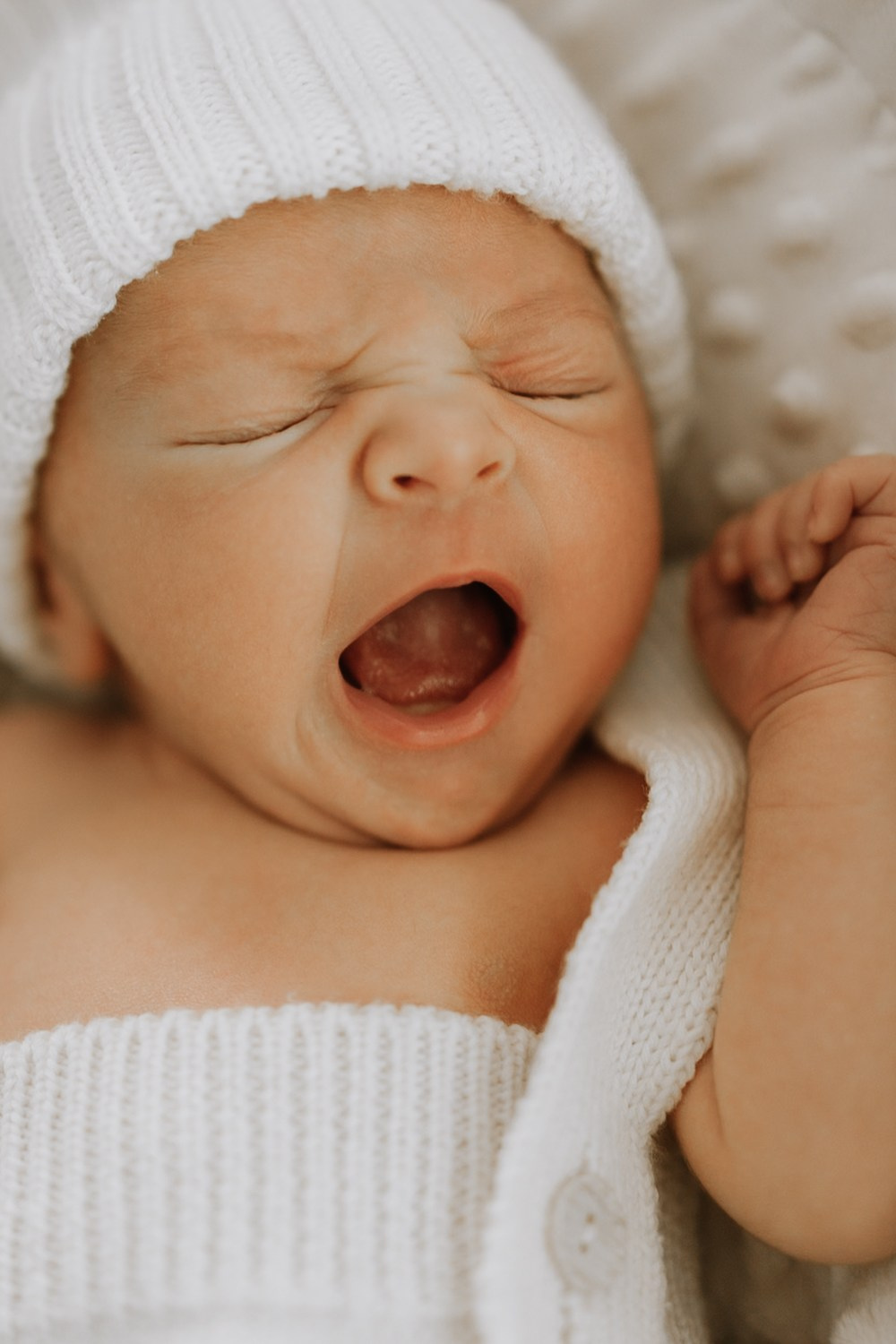 Neugeborenenfotografie Düsseldorf, Newborn Shooting Düsseldorf, Babyfotograf Düsseldorf, natürliche Babyfotos, Familienfotografie Düsseldorf, Neugeborenenshooting NRW.