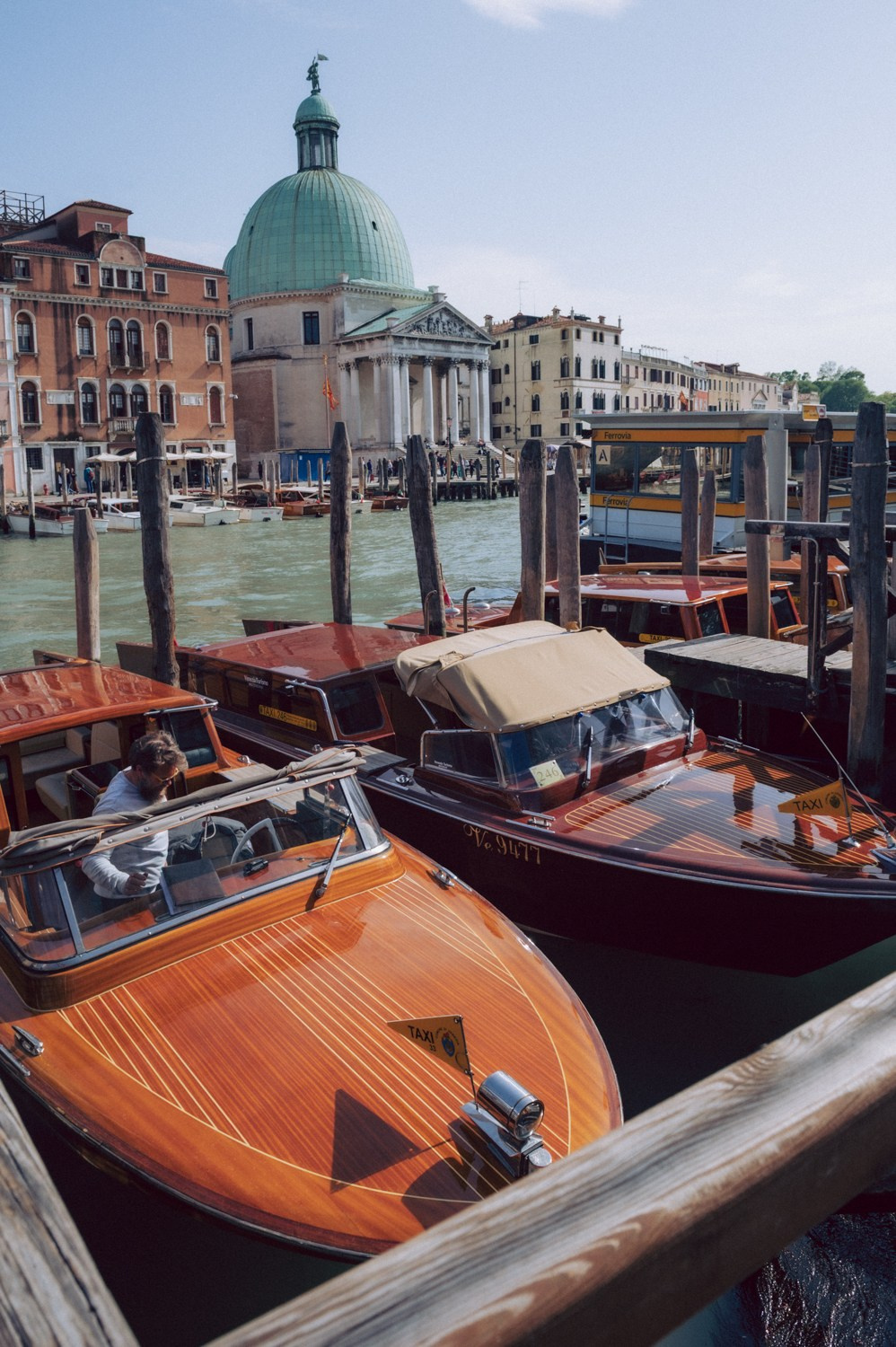 From Venice with Love. Anastasiia Buchinskaia Fotografa Milano