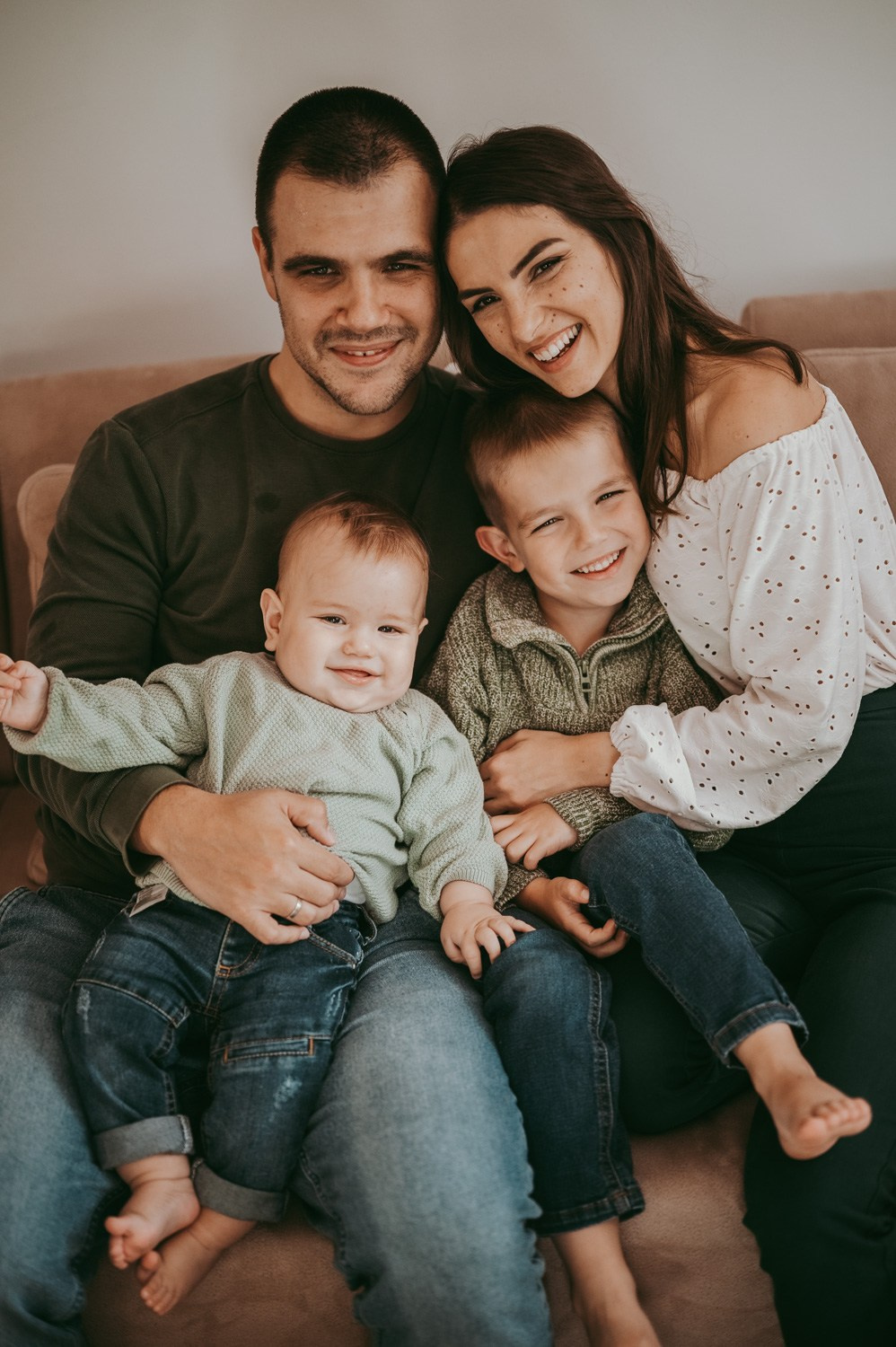 Galerije. Deciji i porodicni fotograf u Beogradu Oksana Skendzic