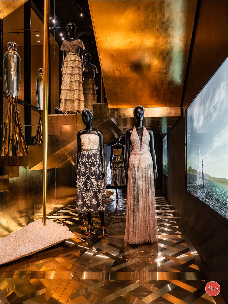 Musée Dior à Paris. Photographe à Strasbourg | Portraits, Studio, Enfants, Événements