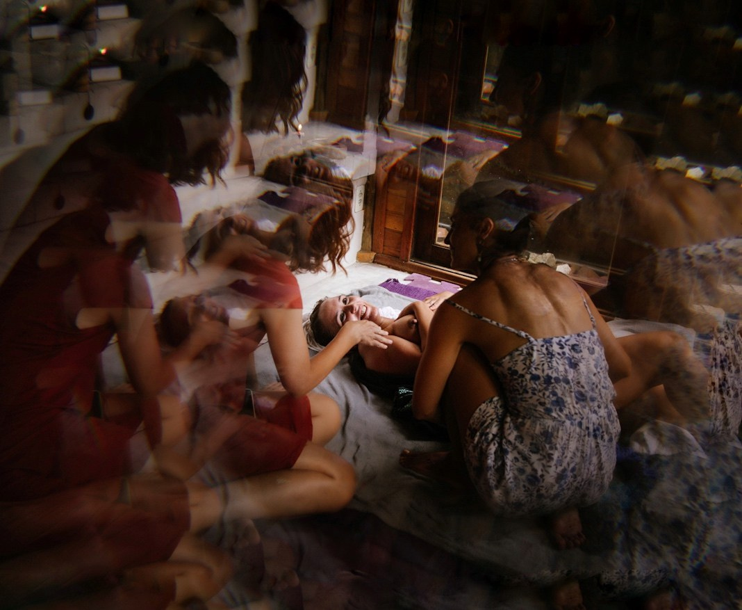 Ritual de fechamento Posparto. Fotógrafo de família e crianças